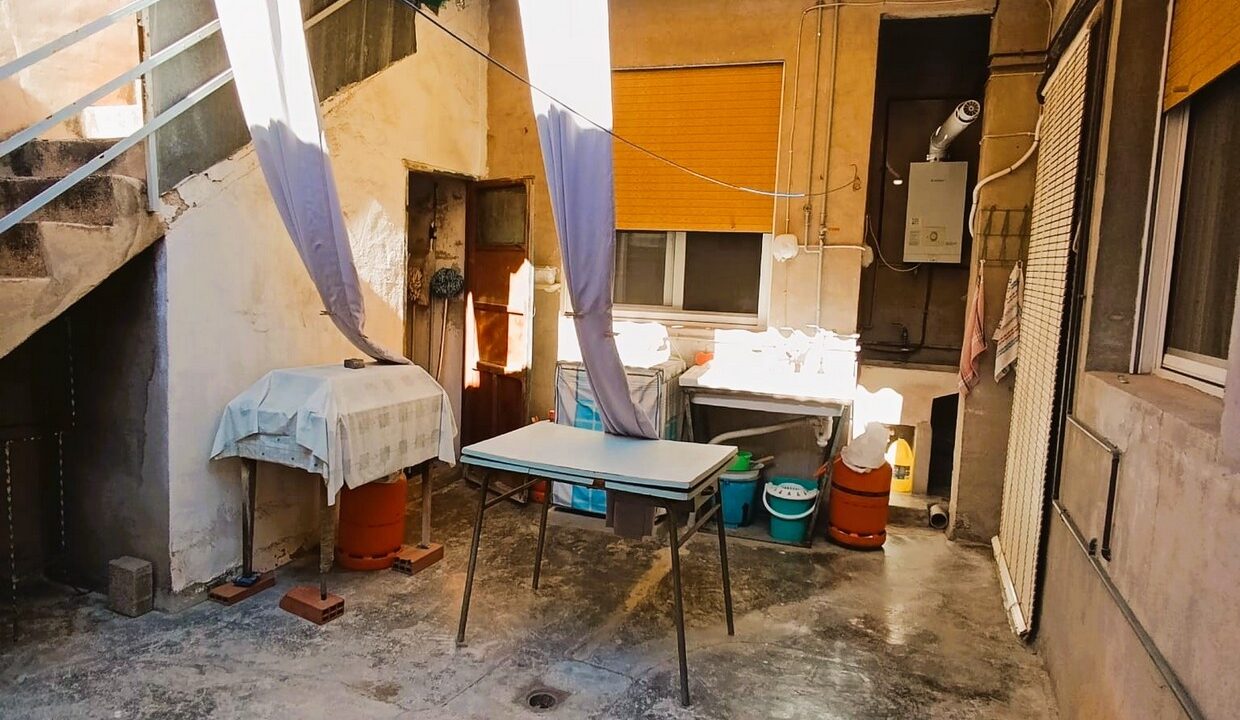 WhatsApp Image 2025-10-28 at 10.00.27