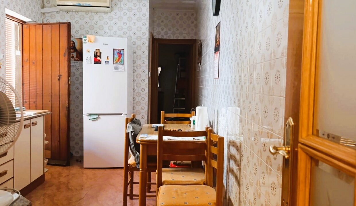 WhatsApp Image 2025-10-28 at 10.00.28 (1)