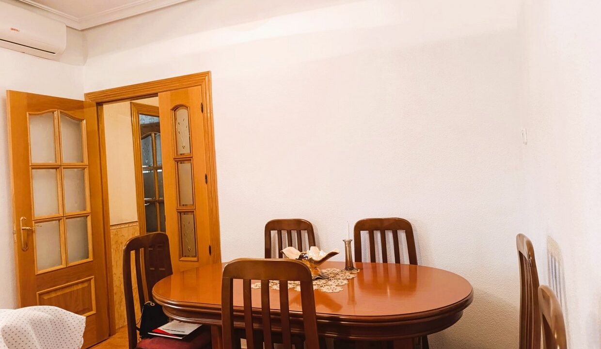 WhatsApp Image 2025-10-28 at 10.00.28 (2)